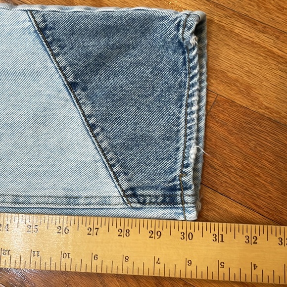 Pacsun Woman’s Size 24 90’s Boyfriend Jeans 100% cotton Patchwork fading - Picture 10 of 13
